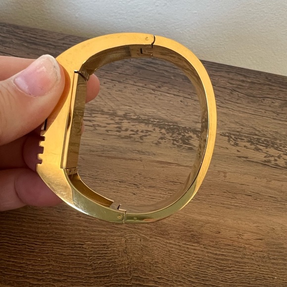Tory Burch Fitbit hinged gold toned bracelet - Picture 3 of 6